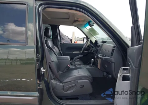 2011 Jeep Liberty Renegade from USA, damaged, VIN 1J4PN3GK9BW502413